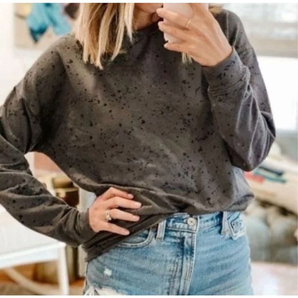 Athleta Studio to Street gray paint splatter cozy S sweatshirt